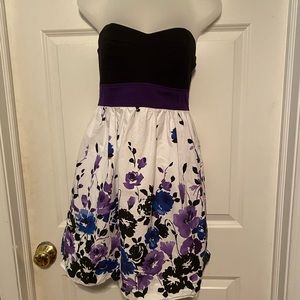 Taboo Adorable Strapless Summer Dress!